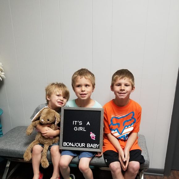 Meet your Posher, Alexandria - Picture 1 of 1